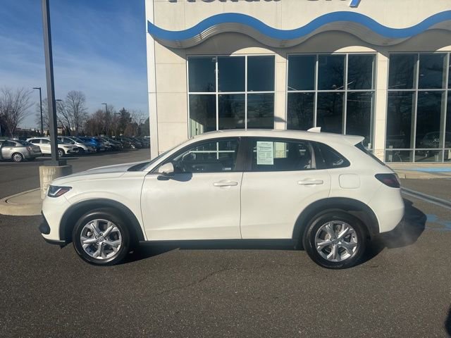 Used 2023 Honda HR-V LX image 5