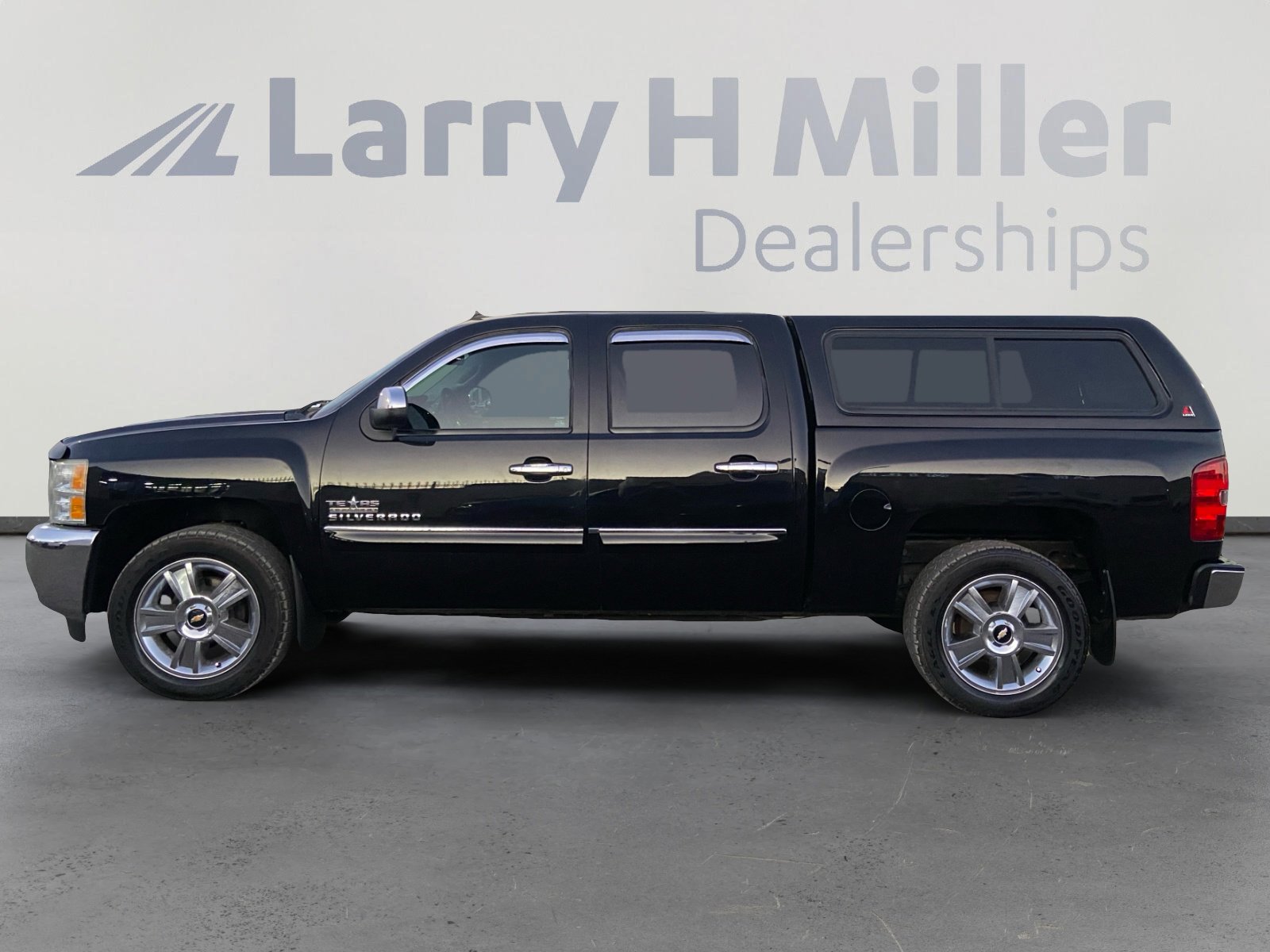 Used 2013 Chevrolet Silverado 1500 LT image 2
