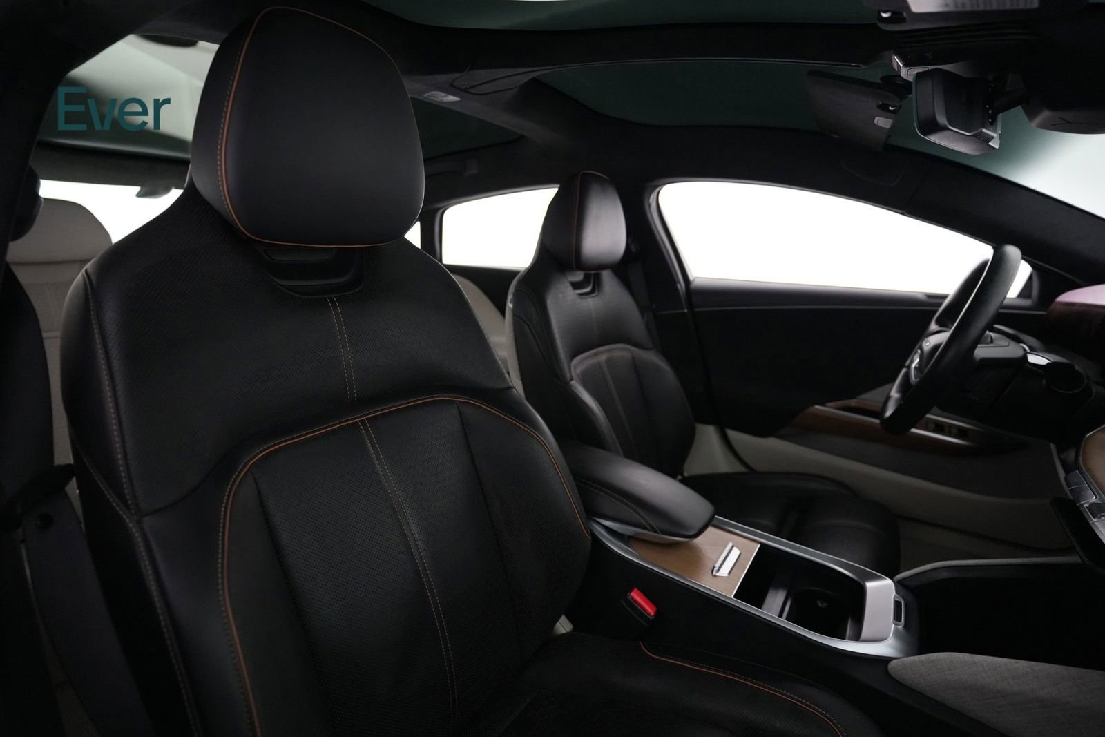 Used 2023 Lucid Air Grand Touring image 23