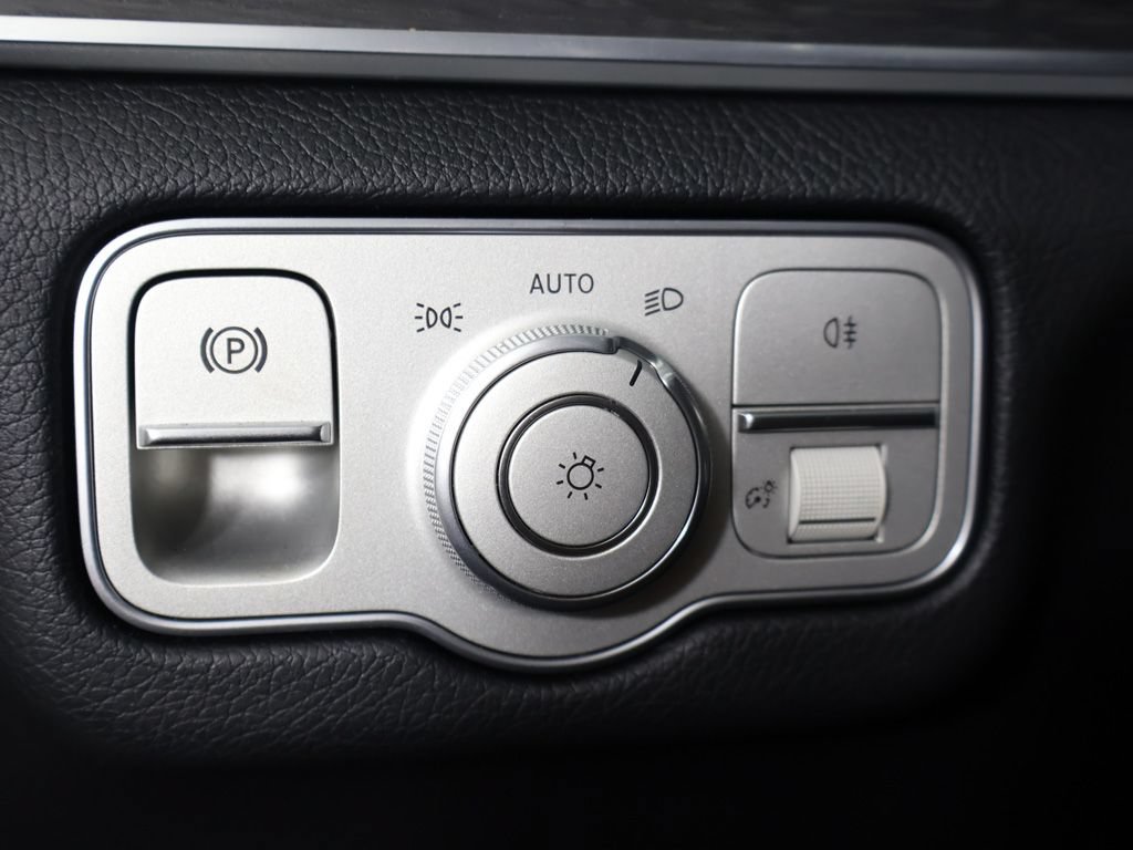 Used 2025 Mercedes-Benz GLE 450 4MATIC Coupe w/ Winter Package image 45