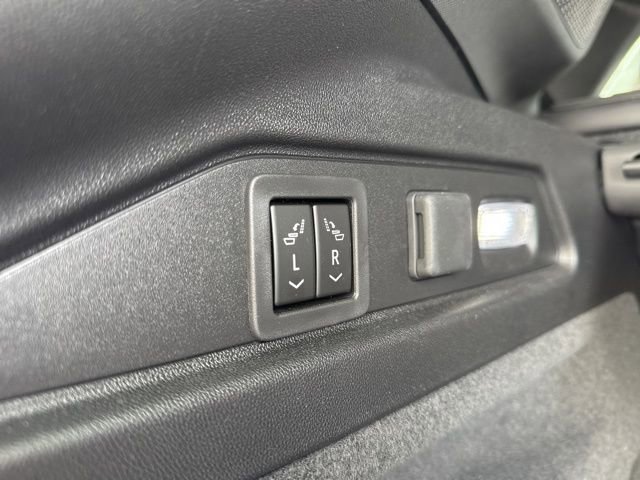 Used 2025 Cadillac Lyriq Luxury w/ LPO, Floor Liner Package image 9