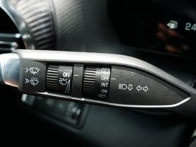 Used 2026 Chevrolet Equinox LT AWD/4WD image 20