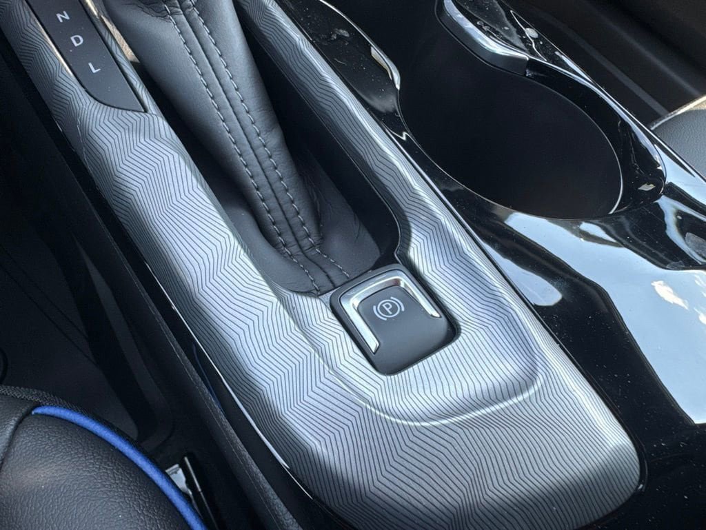 New 2026 Buick Envista Sport Touring w/ Convenience I Package FWD image 31