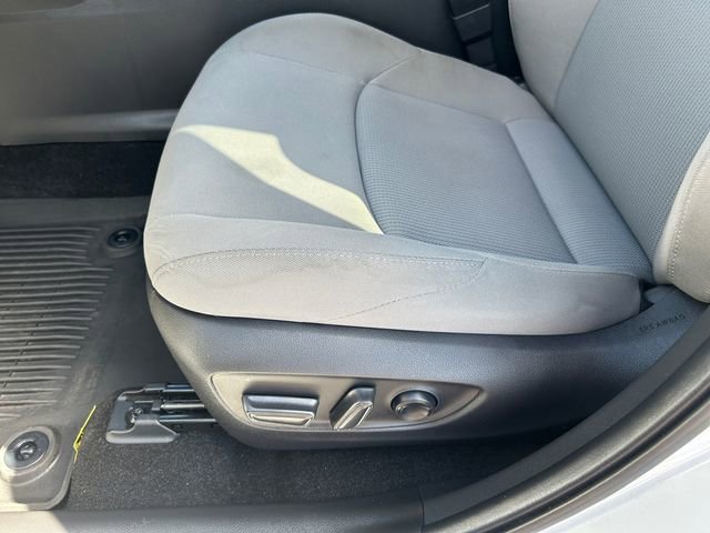 Certified 2023 Toyota Venza LE AWD/4WD image 22