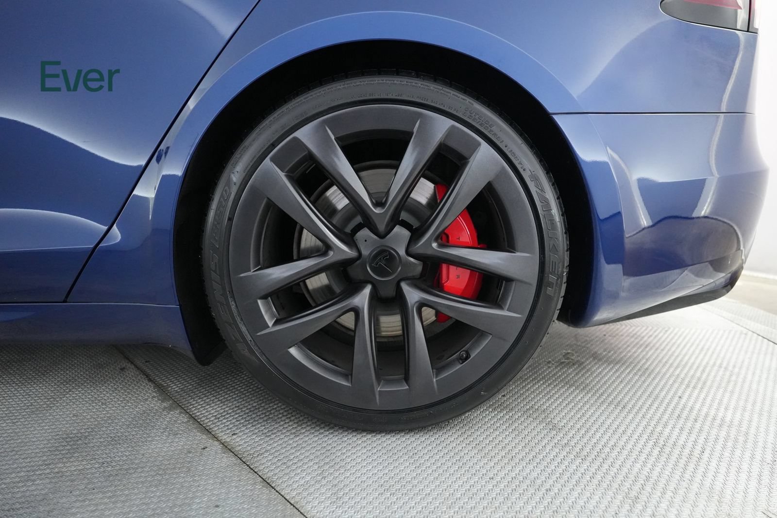 Used 2025 Tesla Model S Plaid AWD/4WD image 9