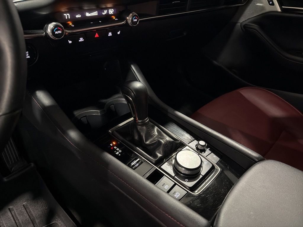 Used 2022 MAZDA MAZDA3 s image 18