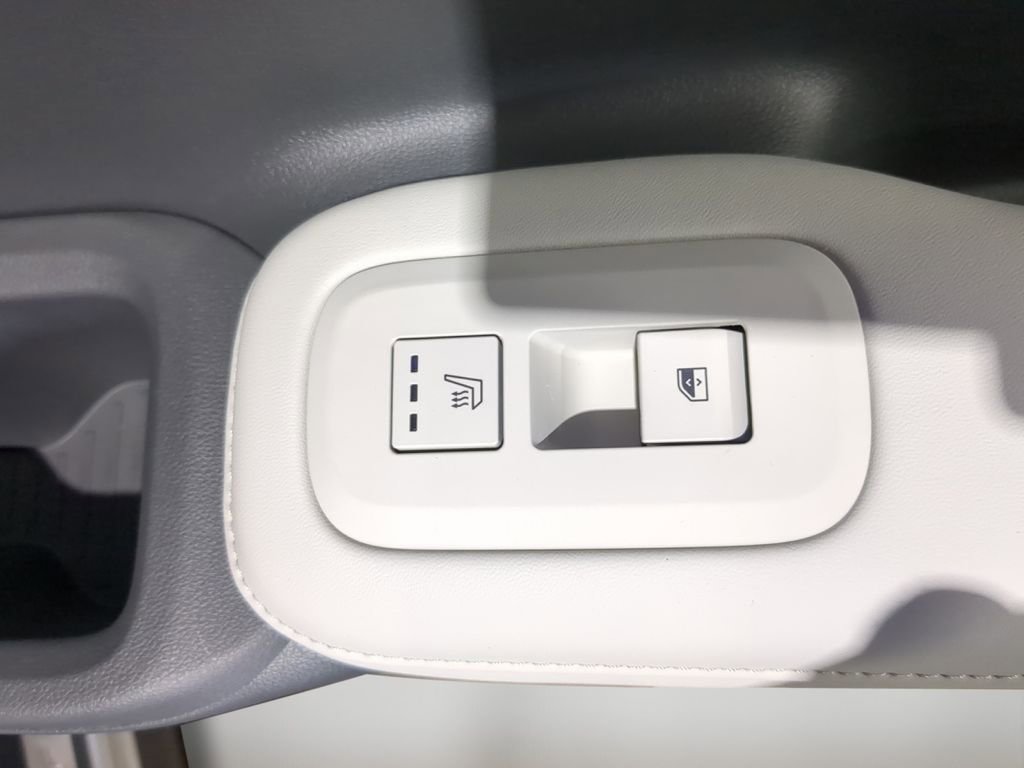 Used 2025 Hyundai Santa Fe Calligraphy image 39