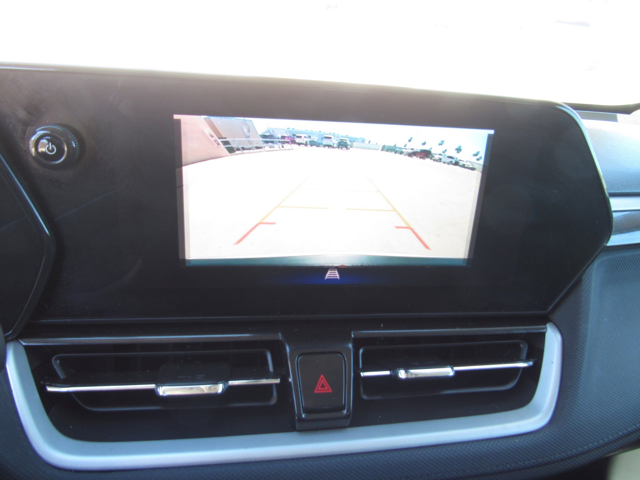 Used 2024 Chevrolet TrailBlazer LT w/ Driver Confidence Package AWD/4WD image 19