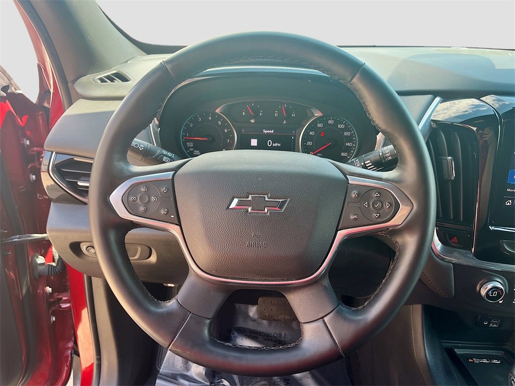 Used 2023 Chevrolet Traverse RS image 11