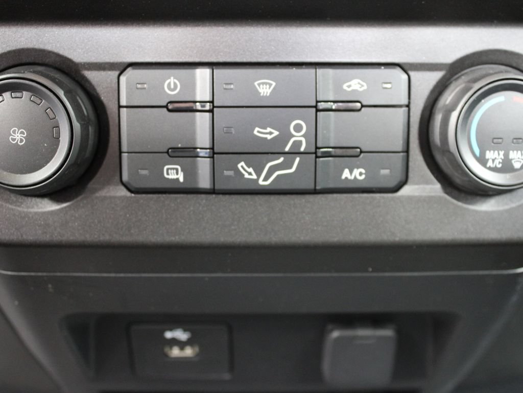 Used 2020 Ford F350 XL w/ Power Equipment Group AWD/4WD image 54