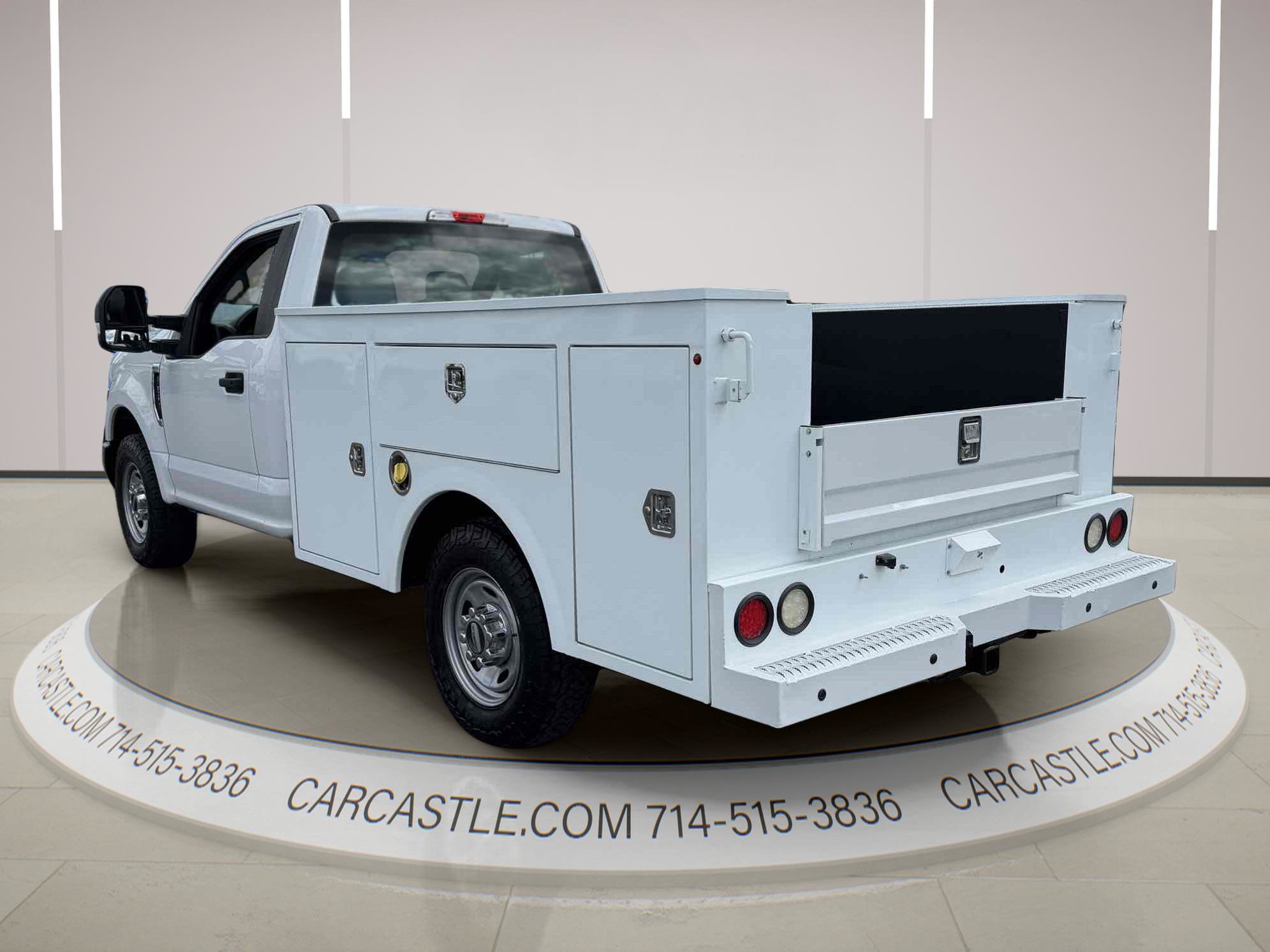 Used 2019 Ford F250 XL w/ Power Equipment Group RWD image 4