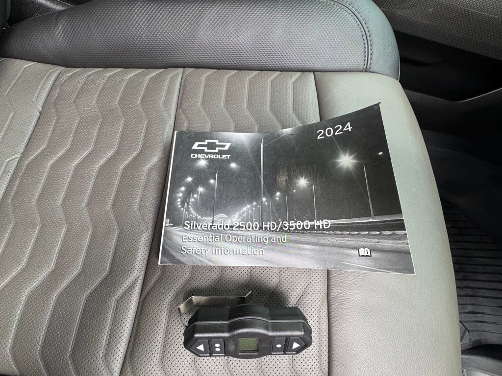 Used 2024 Chevrolet Silverado 2500 ZR2 w/ ZR2 Bison Edition image 59