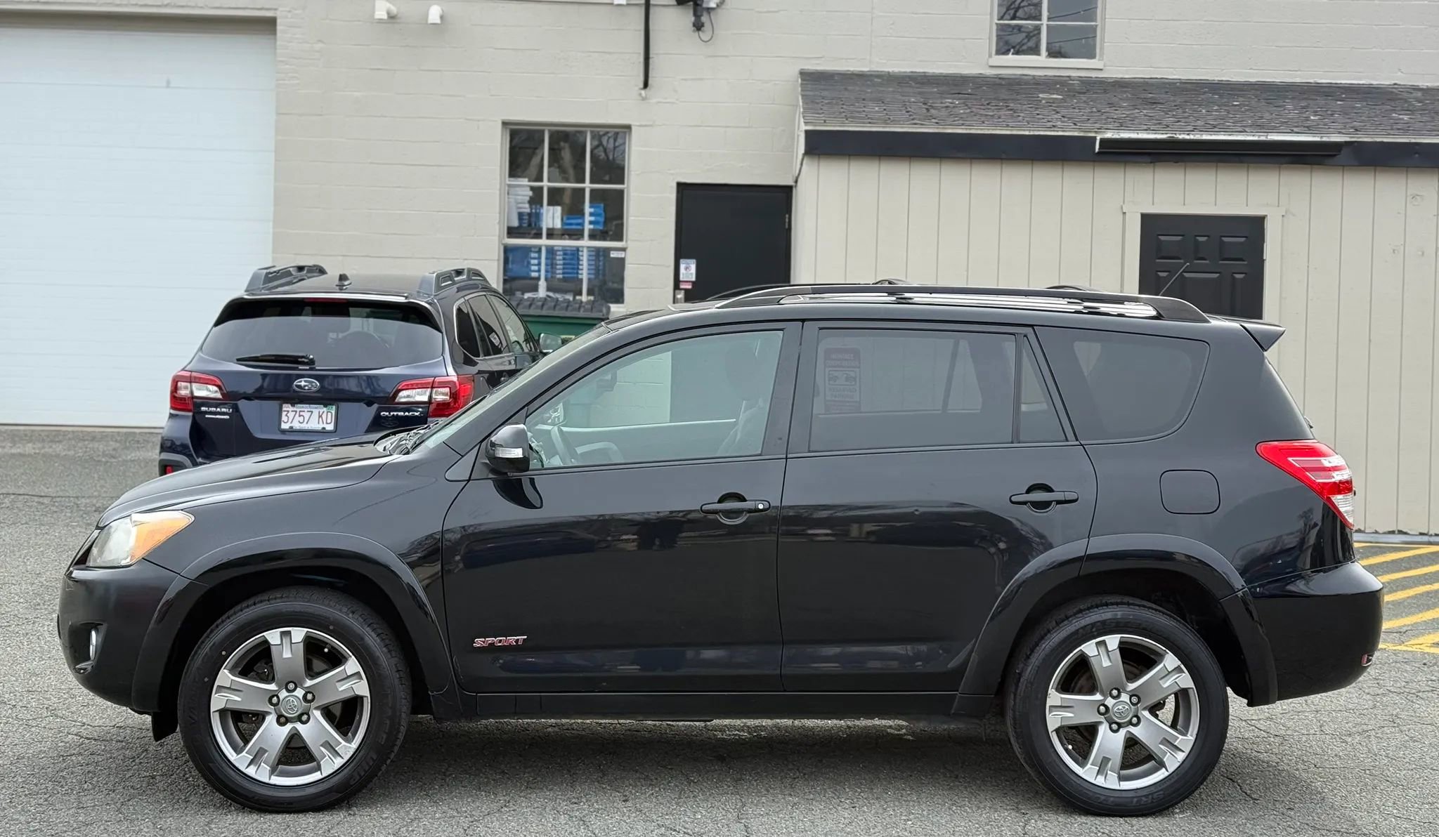 Used 2011 Toyota RAV4 Sport w/ Sport Appearance Pkg image 9