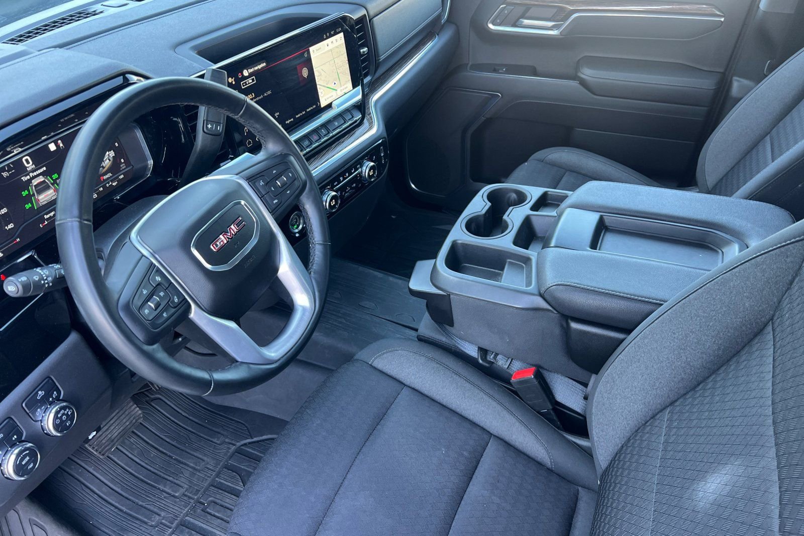Used 2023 GMC Sierra 1500 Elevation w/ LPO, Elevation Black Package image 10