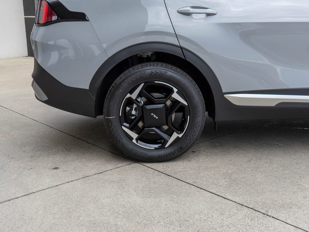 New 2026 Kia Sportage EX AWD/4WD image 31