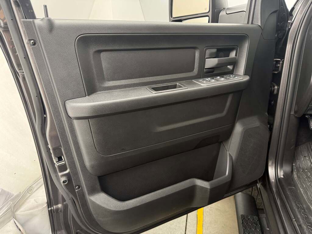 New 2026 RAM 2500 Tradesman image 25