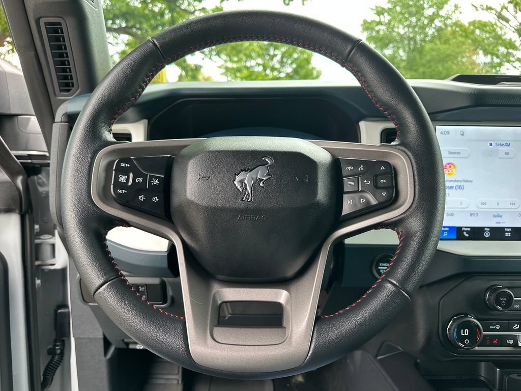 Used 2026 Ford Bronco Heritage Edition AWD/4WD image 13