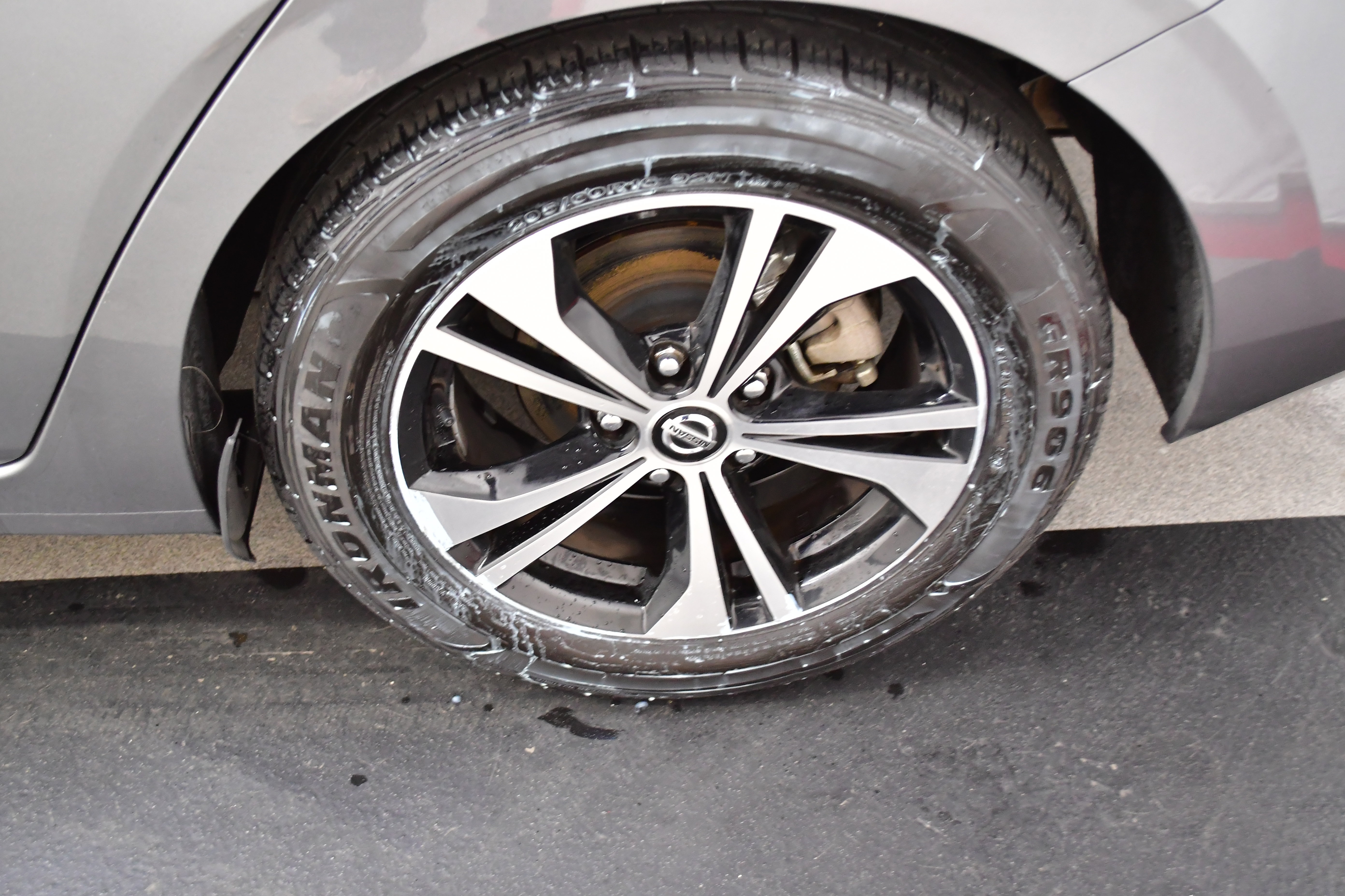 Used 2023 Nissan Sentra SV image 32