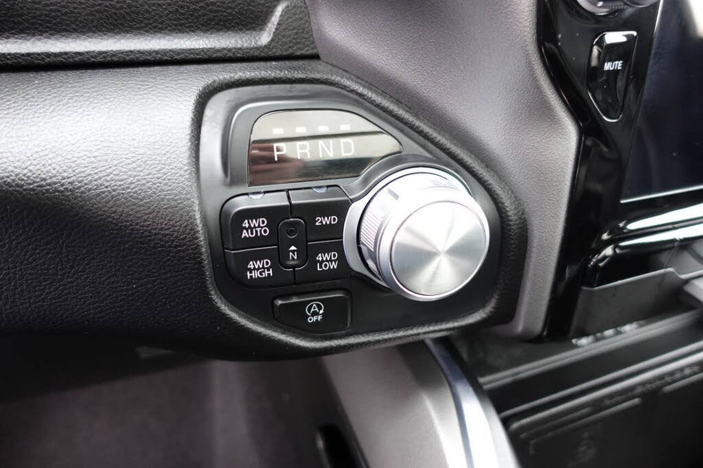 Used 2025 RAM 1500 Laramie w/ Sport Appearance Package AWD/4WD image 48