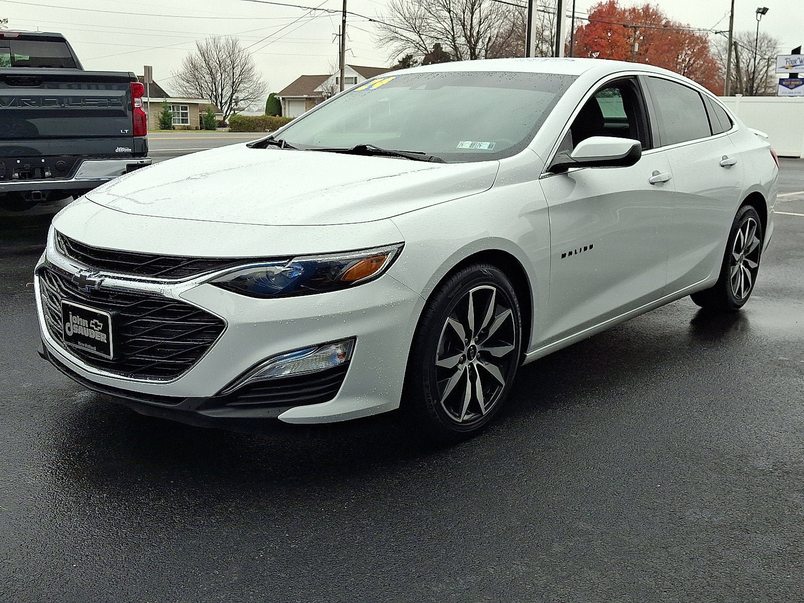 Used 2024 Chevrolet Malibu RS w/ LPO, Floor Liner Package FWD image 3