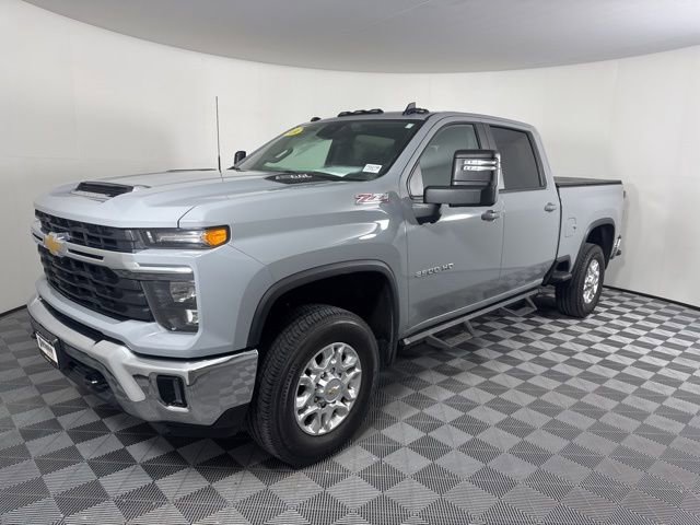 Used 2024 Chevrolet Silverado 2500 LT w/ All Star Edition image 5