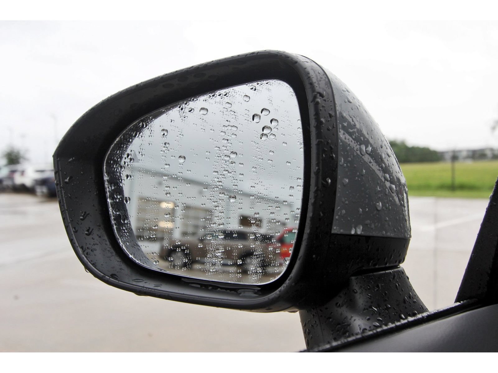 Certified 2026 Nissan Rogue SV FWD image 10
