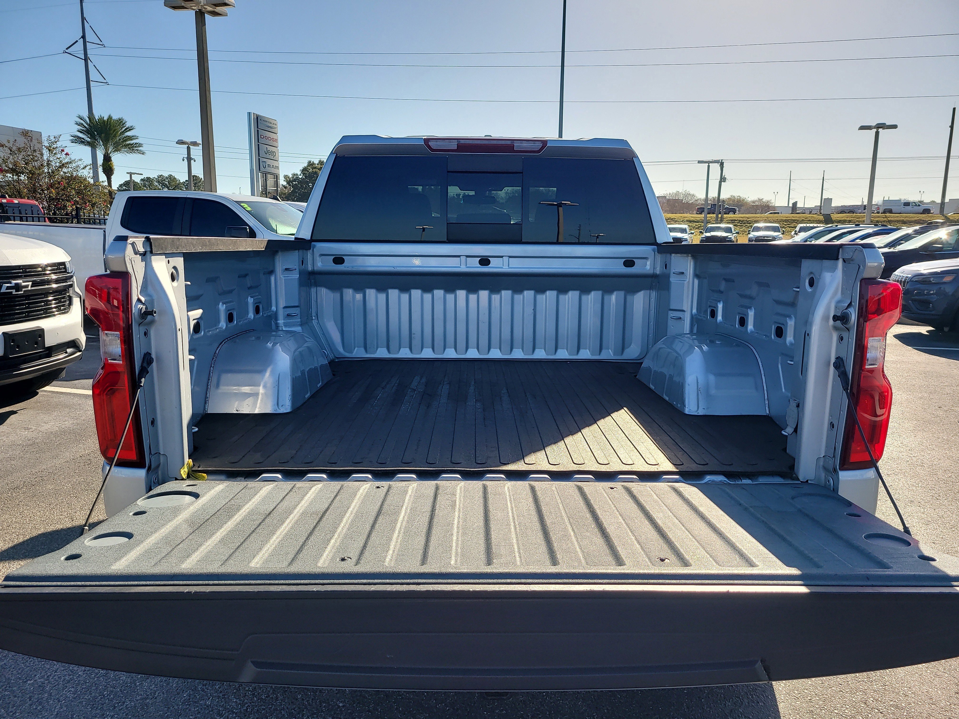Used 2020 Chevrolet Silverado 1500 RST w/ All-Star Edition AWD/4WD image 6