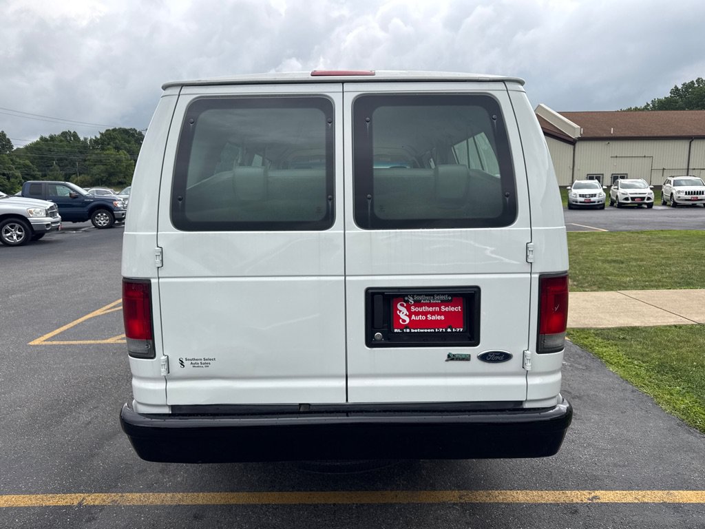 Used 2013 Ford E-350 and Econoline 350 XL RWD image 7