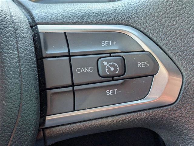 Used 2023 Jeep Compass Sport image 12