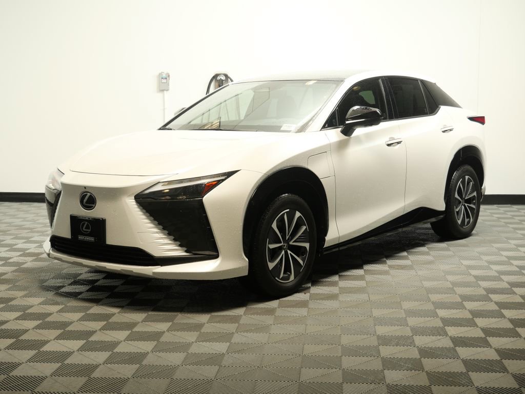 Used 2023 Lexus RZ 450e Premium w/ Technology Package image 4