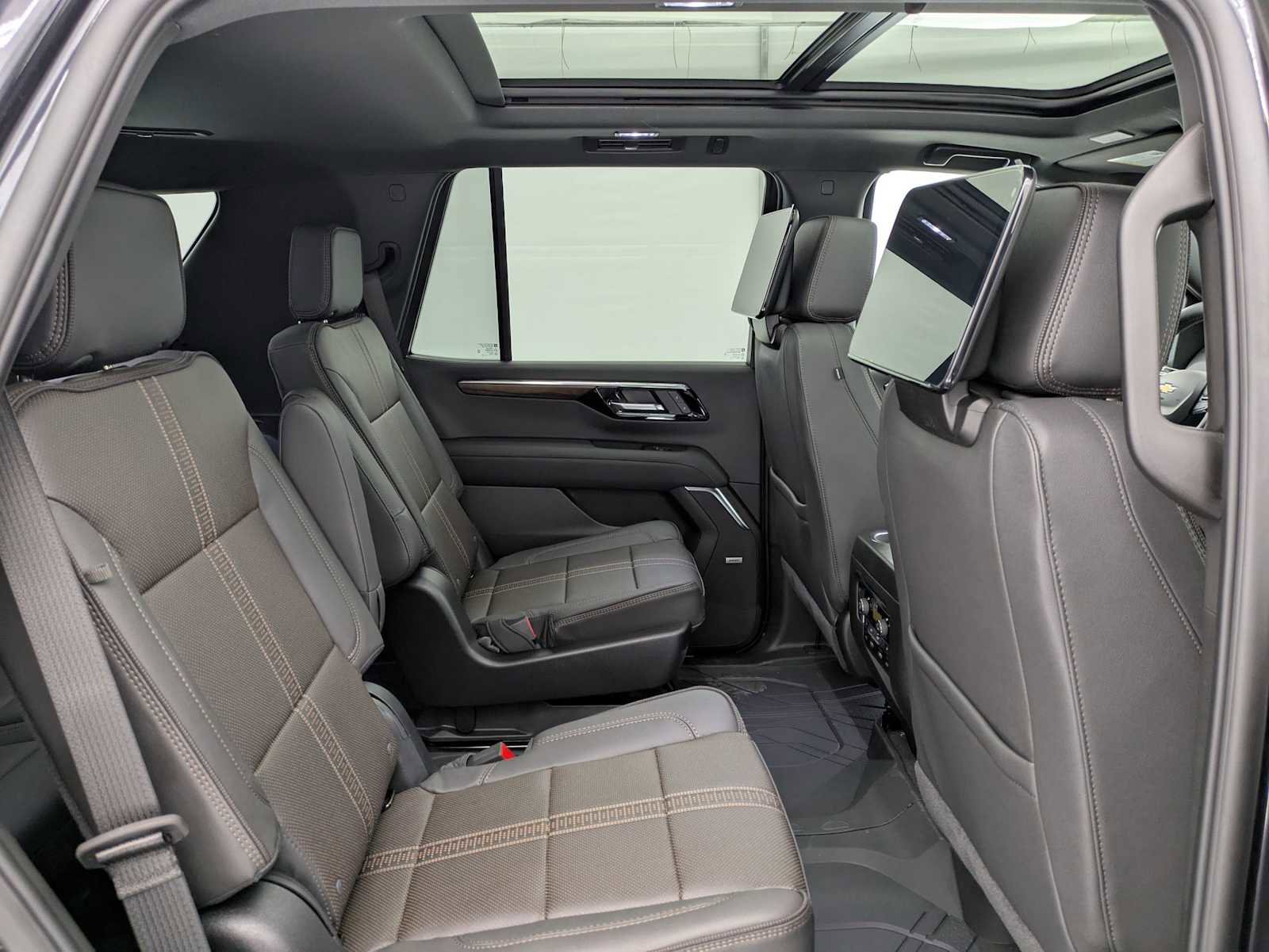 New 2026 Chevrolet Tahoe High Country image 23