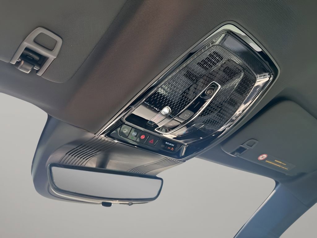 New 2026 Cadillac Vistiq Luxury image 33