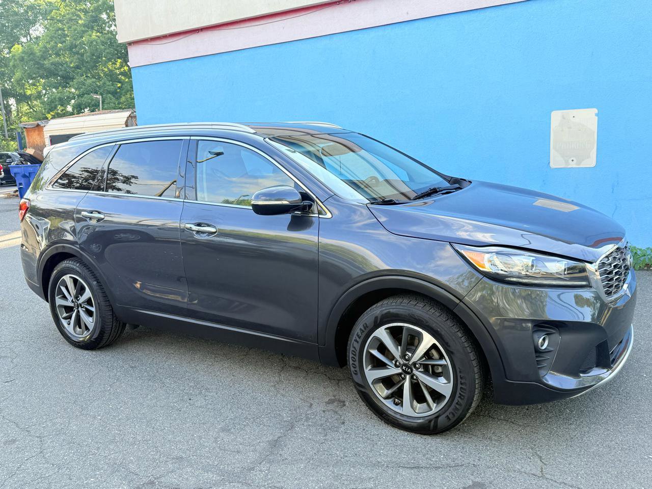 Used 2019 Kia Sorento EX AWD/4WD image 10
