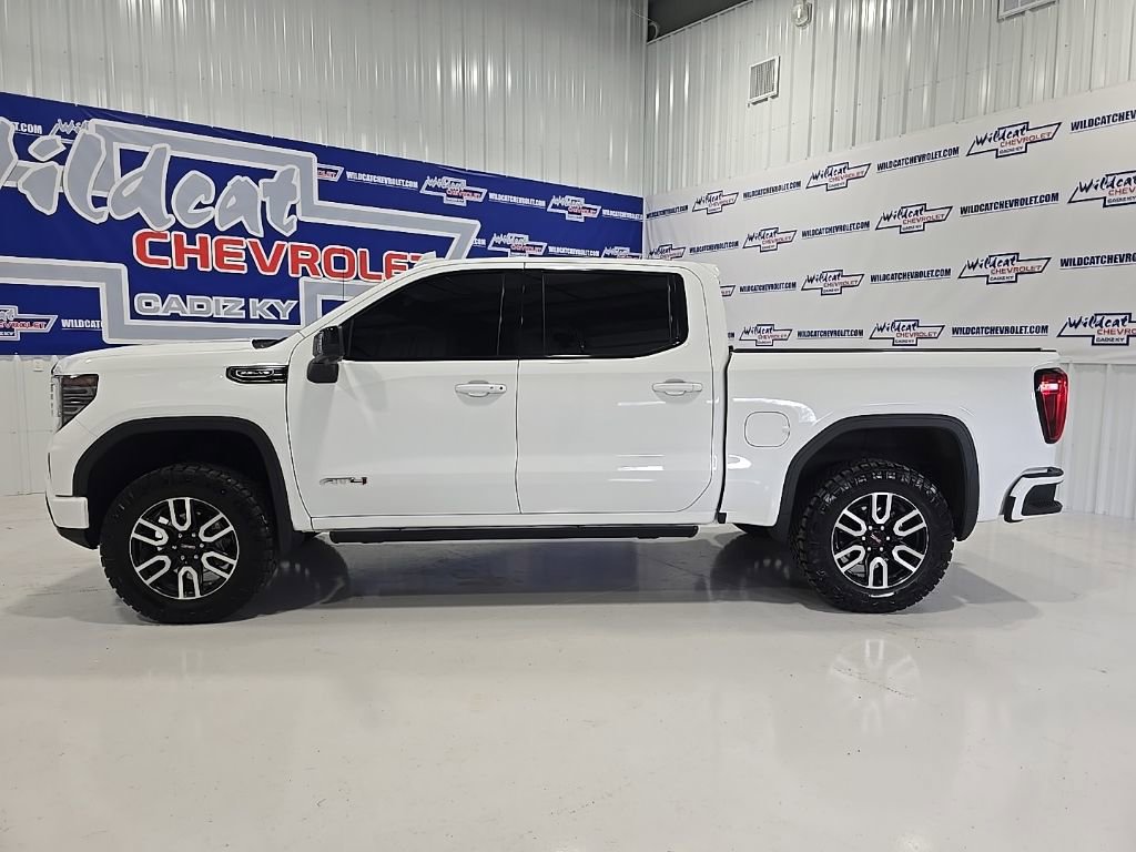 Used 2024 GMC Sierra 1500 AT4 w/ Technology Package image 5