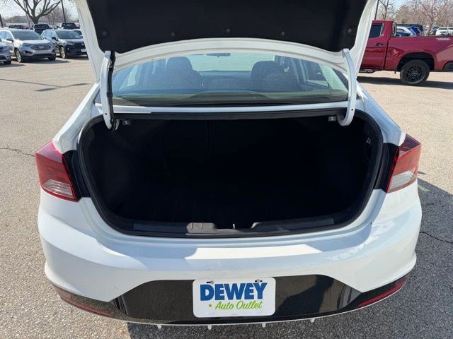 Used 2020 Hyundai Elantra SEL w/ Cargo Package (C1) image 14