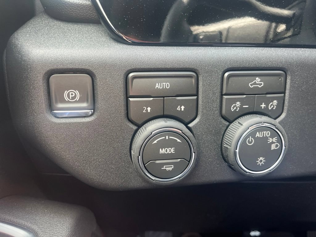 New 2026 Chevrolet Silverado 1500 LT w/ All Star Edition Plus AWD/4WD image 19