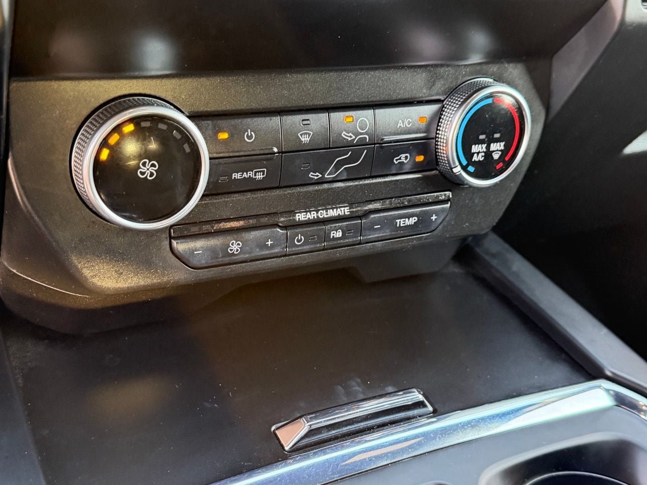 Used 2020 Ford Expedition XL RWD image 23