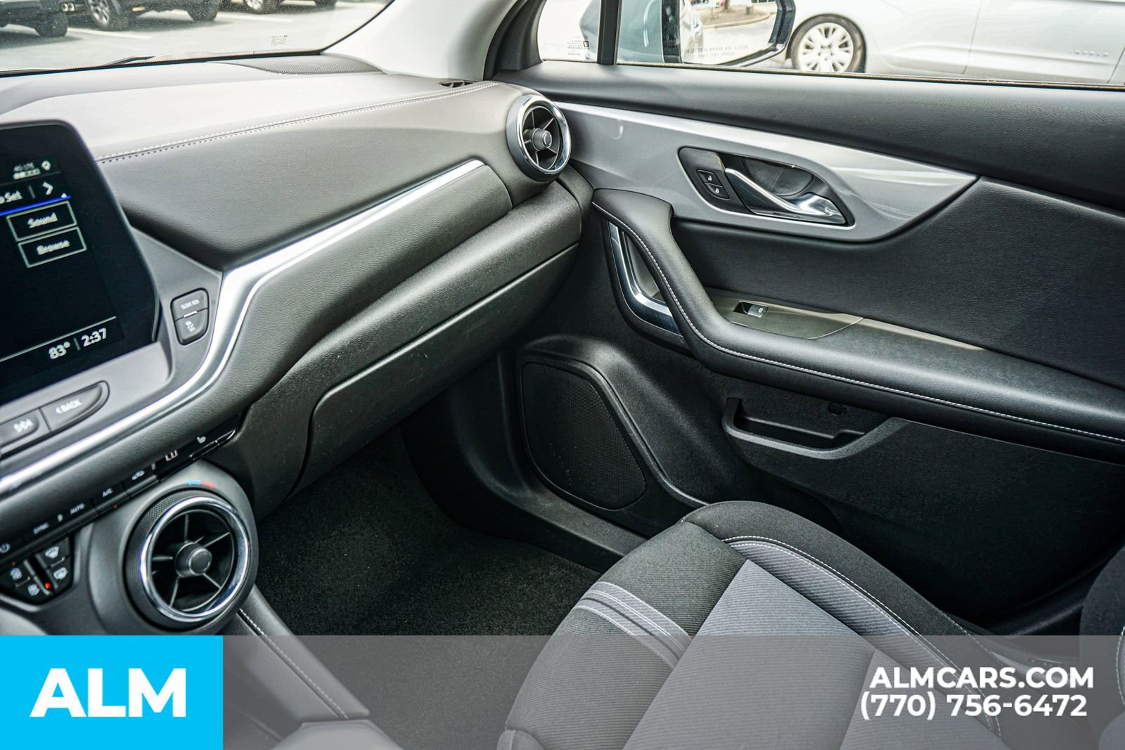 Used 2025 Chevrolet Blazer LT image 46