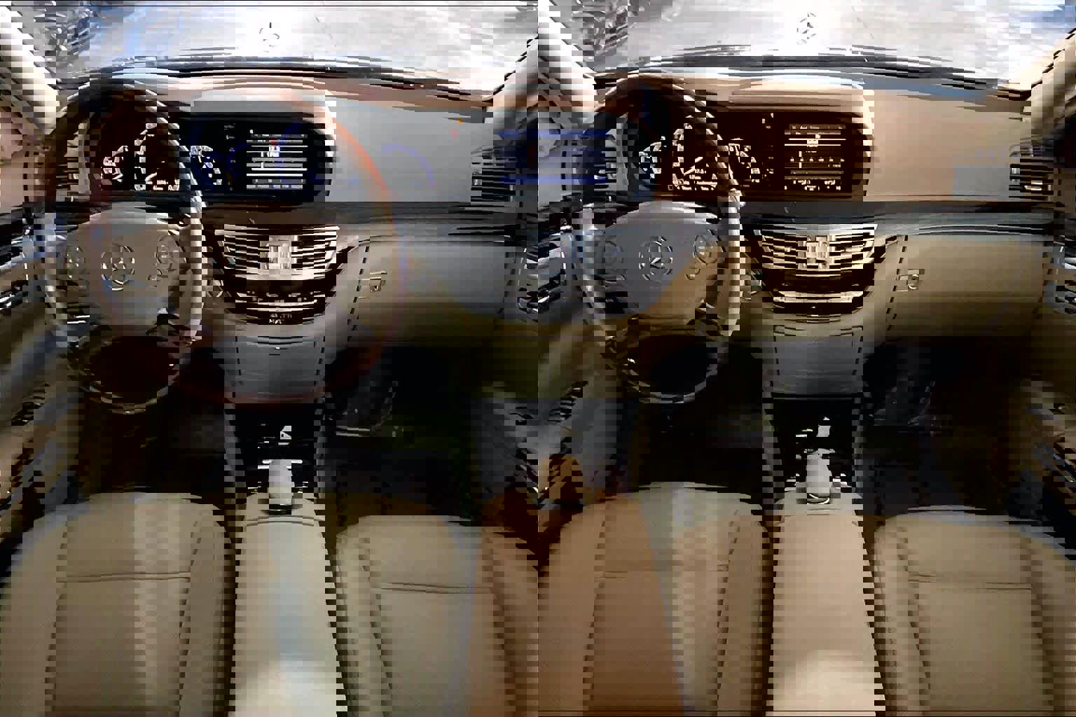 Used 2010 Mercedes-Benz S 550 4MATIC image 15