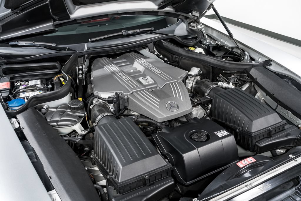 Used 2011 Mercedes-Benz SLS AMG Coupe image 37