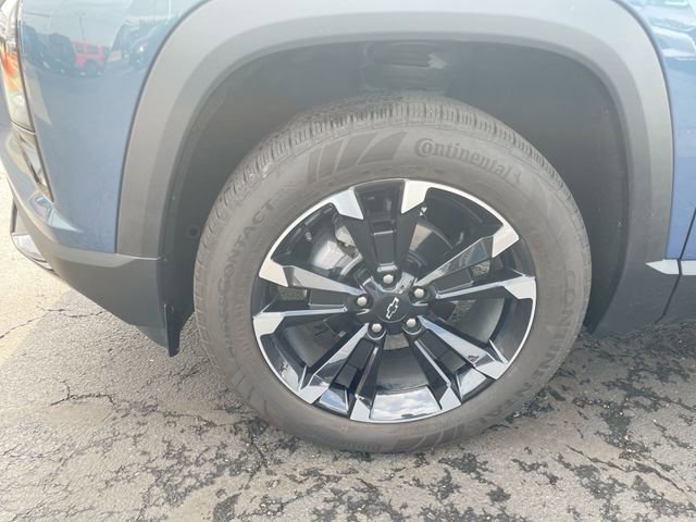 Used 2025 Chevrolet Equinox RS w/ Safety and Technology Package image 8