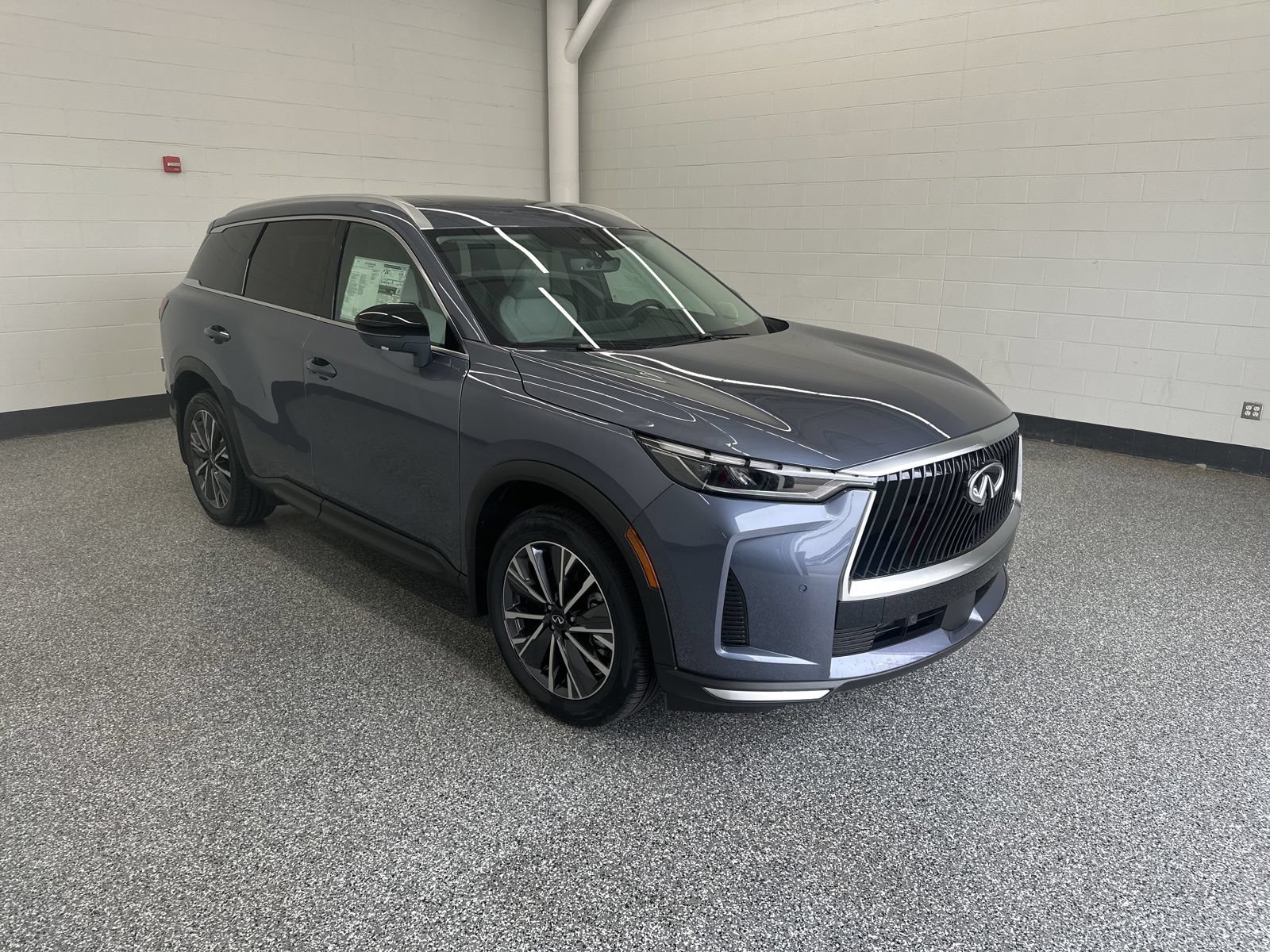 New 2027 INFINITI QX60 Luxe w/ Cargo Package AWD/4WD image 4