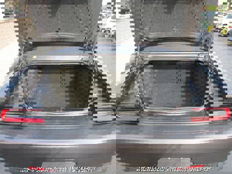 Used 2020 Dodge Challenger R/T image 12