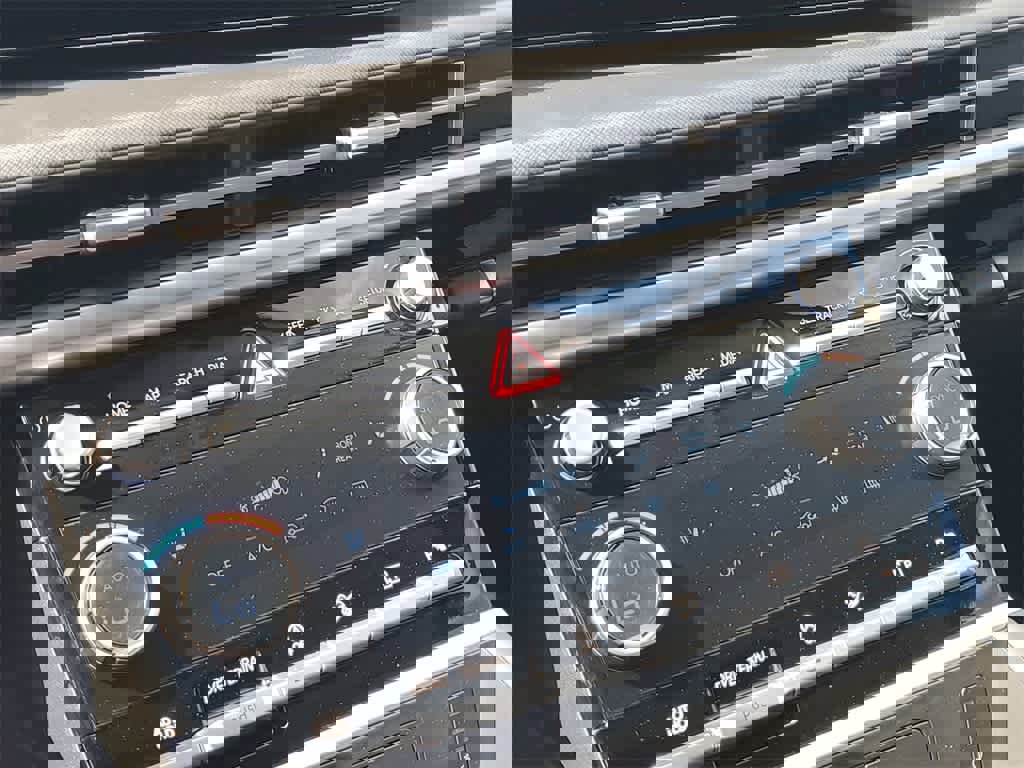 New 2026 Hyundai Santa Fe XRT image 32