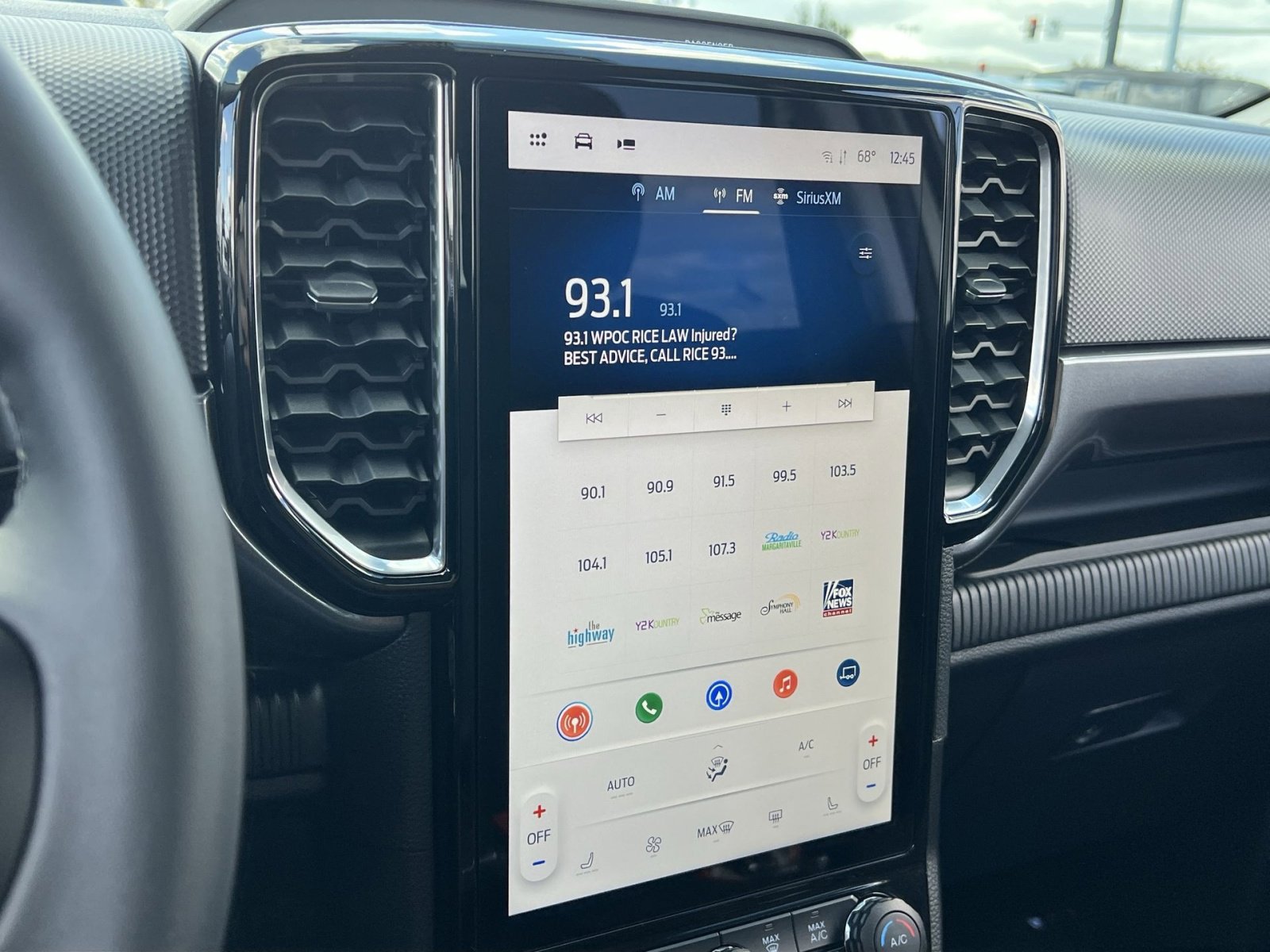 Used 2025 Ford Ranger XLT w/ Equipment Group 301A High image 18