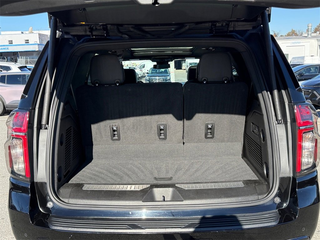 Used 2023 Chevrolet Tahoe Z71 w/ Luxury Package image 25