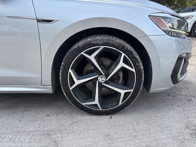 Used 2020 Volkswagen Passat 2.0T R-Line image 20