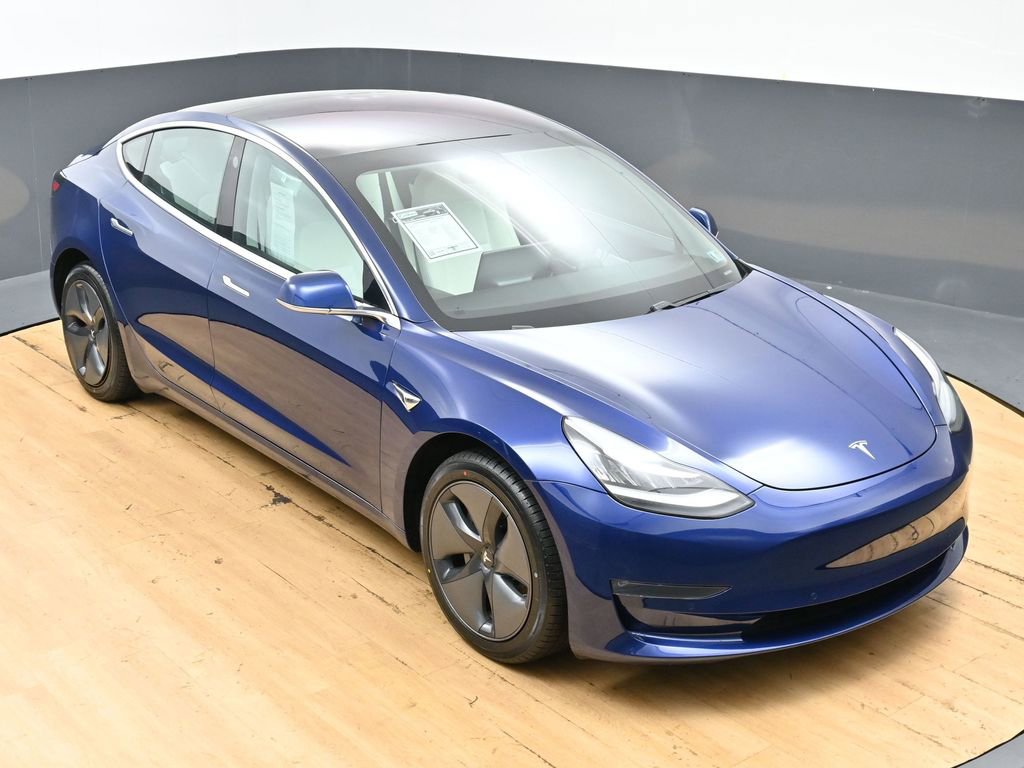 Used 2019 Tesla Model 3 Standard Range Plus image 46