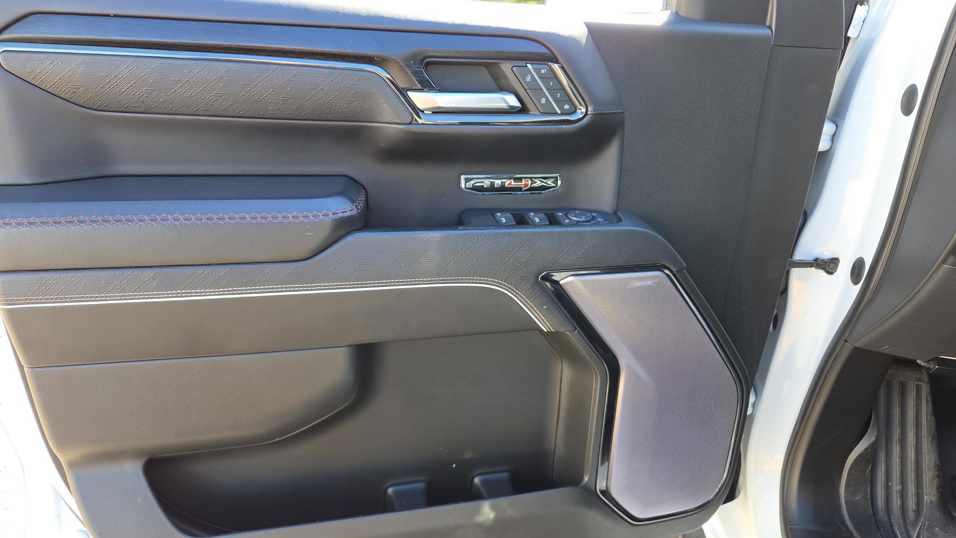 Used 2022 GMC Sierra 1500 AT4X image 21