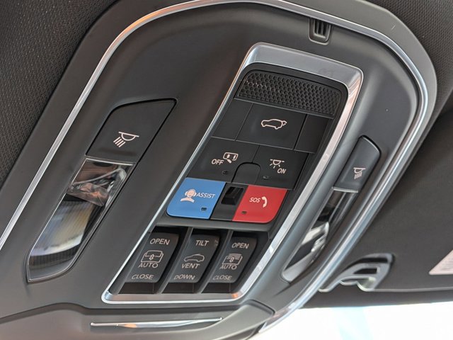 Used 2022 Jeep Wagoneer Series III w/ Premium Group I image 22